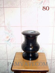 купить вазы из гранита на кладбище, купить вазу на кладбище из гранита, купить вазы из гранита, гранитная ваза, черная ваза гранитная, ваза габбро, ваза галерея, памятник галерея, памятник фото