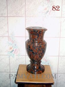 купить вазы из гранита на кладбище, купить вазу на кладбище из гранита, купить вазы из гранита, купить вазу из гранита, Гранитная ваза, красная ваза гранитная, ваза капустинская, капустянский гранит, ваза галерея, памятник галерея, памятник фото